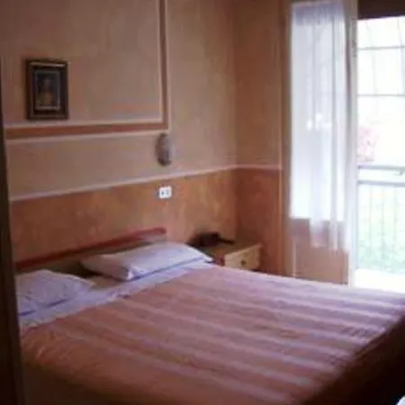 Du Hotel
